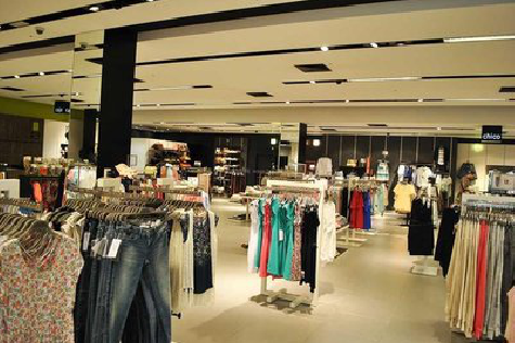 沛县商场里的店面怎么装修？